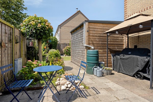 Medium property photo - Adriaan van der Kloosterstraat 111, 3151 CT Hoek van Holland